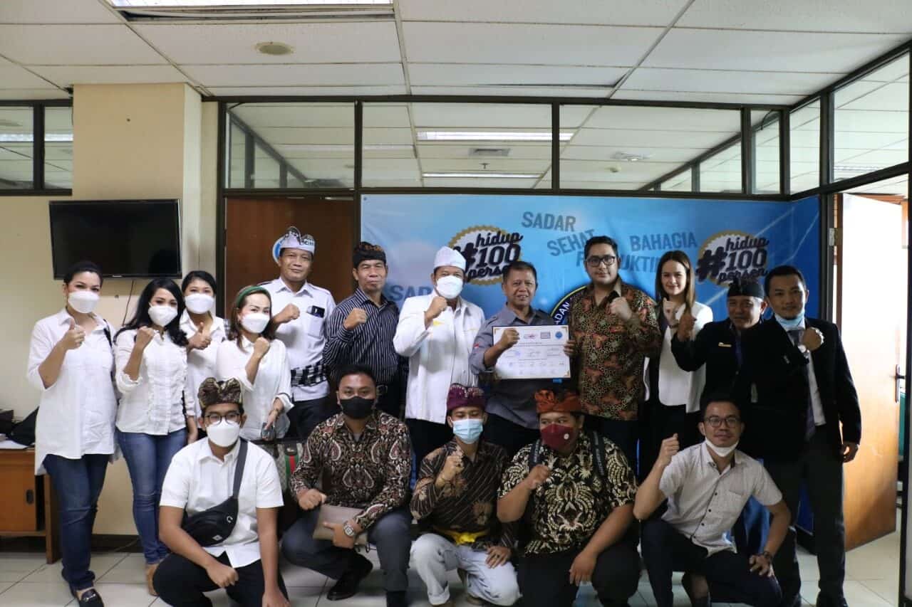 Penandatanganan Komitmen Bersama Mewujudkan Jakarta Selatan Bersinar (Bersih Narkoba) antara BNN Kota Jakarta Selatan dengan Parisada Hindu Dharma Indonesia Wilayah Jakarta Selatan dan Ravest Group Penandatanganan Komitmen Bersama Mewujudkan Jakarta Selatan Bersinar (Bersih Narkoba) antara BNN Kota Jakarta Selatan dengan Parisada Hindu Dharma Indonesia Wilayah Jakarta Selatan dan Ravest Group