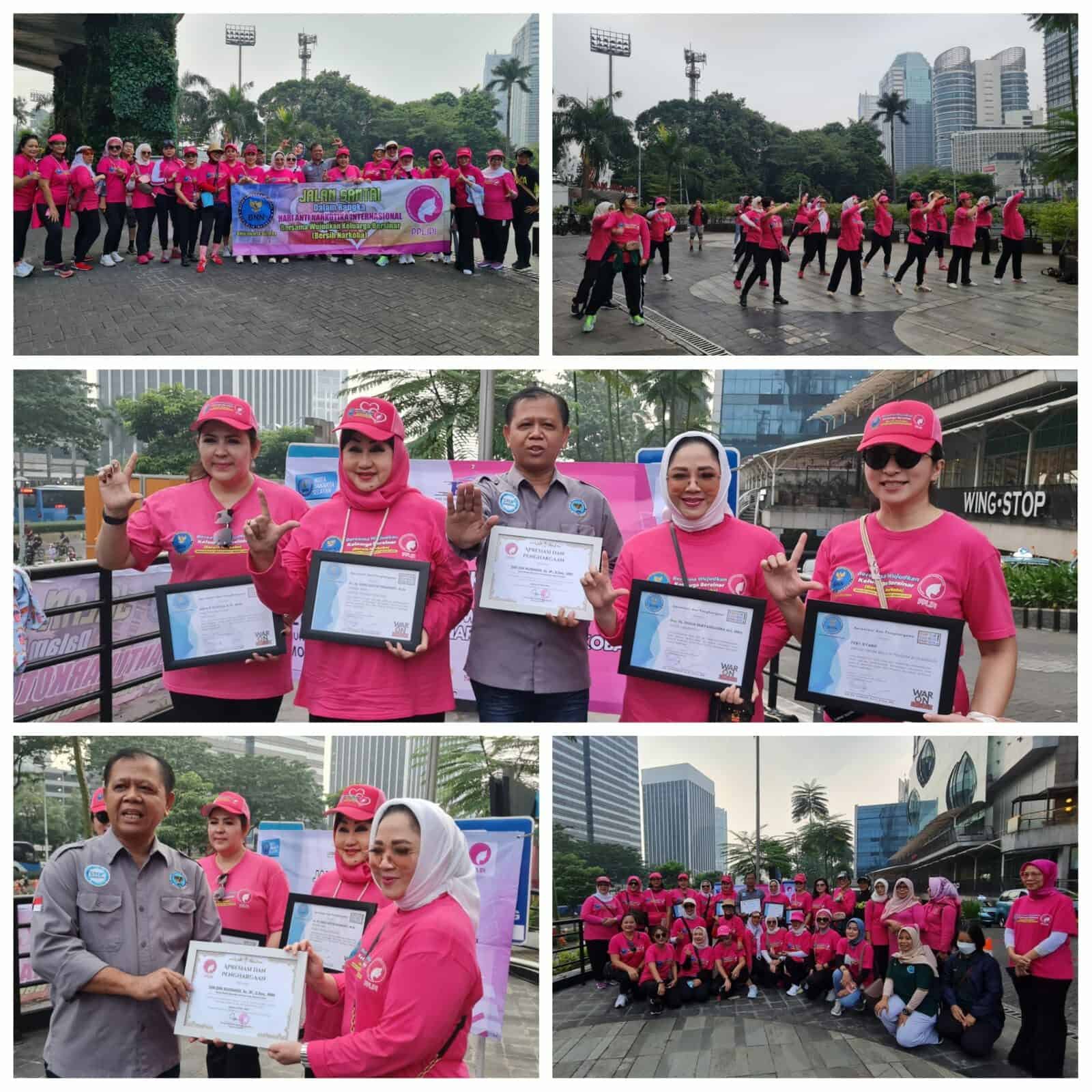 Olahraga Zumba dan Jalan Santai BNN Kota Jakarta Selatan bersama P2LIPI dalam rangka memperingati HANI Tahun 2022 Olahraga Zumba dan Jalan Santai BNN Kota Jakarta Selatan bersama P2LIPI dalam rangka memperingati HANI Tahun 2022