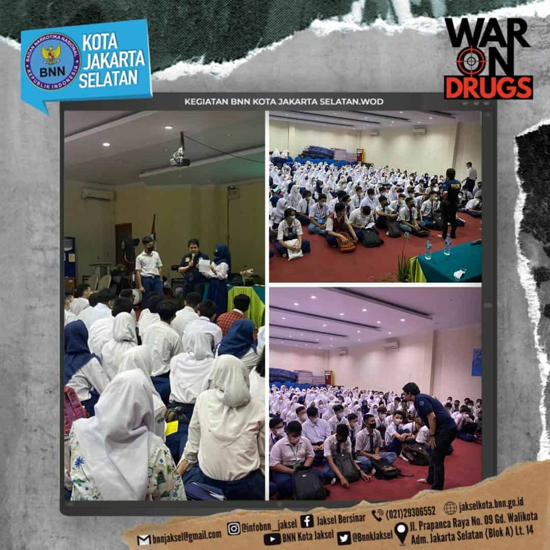 Sosialisasi pencegahan narkoba dalam rangka kegiatan MPLS (Masa Pengenalan Lingkungan Sekolah) Sosialisasi pencegahan narkoba dalam rangka kegiatan MPLS (Masa Pengenalan Lingkungan Sekolah)