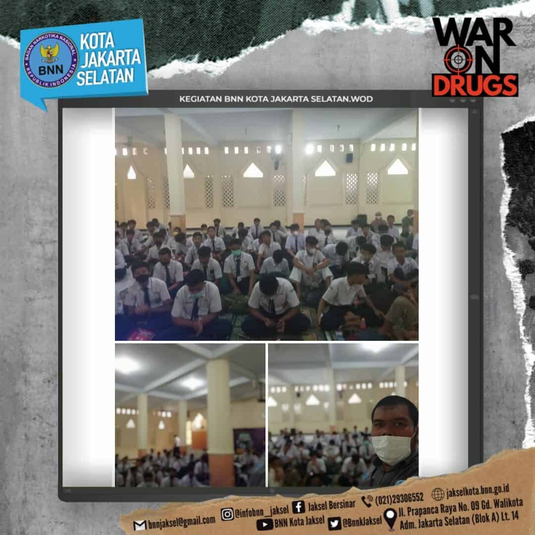 Sosialisasi pencegahan narkoba dalam rangka kegiatan MPLS (Masa Pengenalan Lingkungan Sekolah) Sosialisasi pencegahan narkoba dalam rangka kegiatan MPLS (Masa Pengenalan Lingkungan Sekolah)