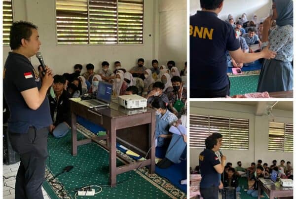 Sosialisasi pencegahan narkoba dalam rangka kegiatan MPLS (Masa Pengenalan Lingkungan Sekolah)