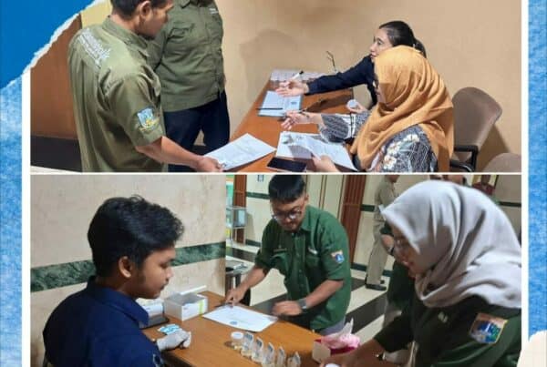 Pelaksanaan kegiatan test urine di Sudin Kominfotik Kota Adm. Jakarta Selatan